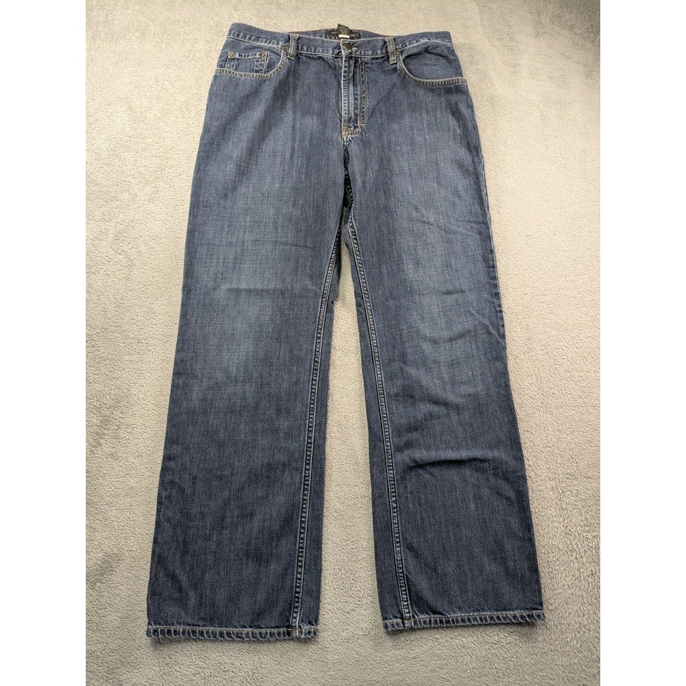 Banana Republic Mens Straight Leg Blue Jeans 100% Cotton 35x32 Medium Wash - Picture 2 of 10